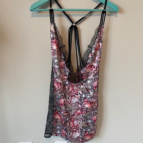 Victoria’s Secret lingerie butterfly teddy small - Picture 3 of 7